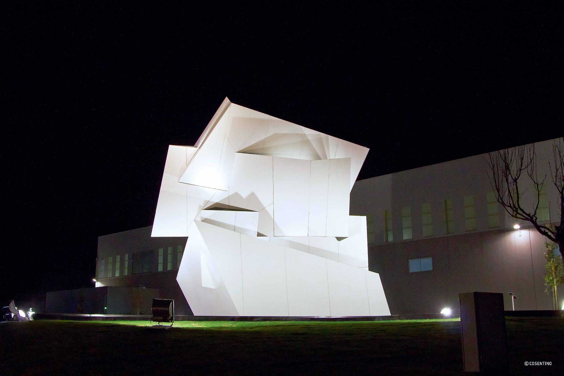 Bildnummer 32 des aktuellen Abschnitts von Daniel Libeskind's Sculptures von Cosentino Deutschland