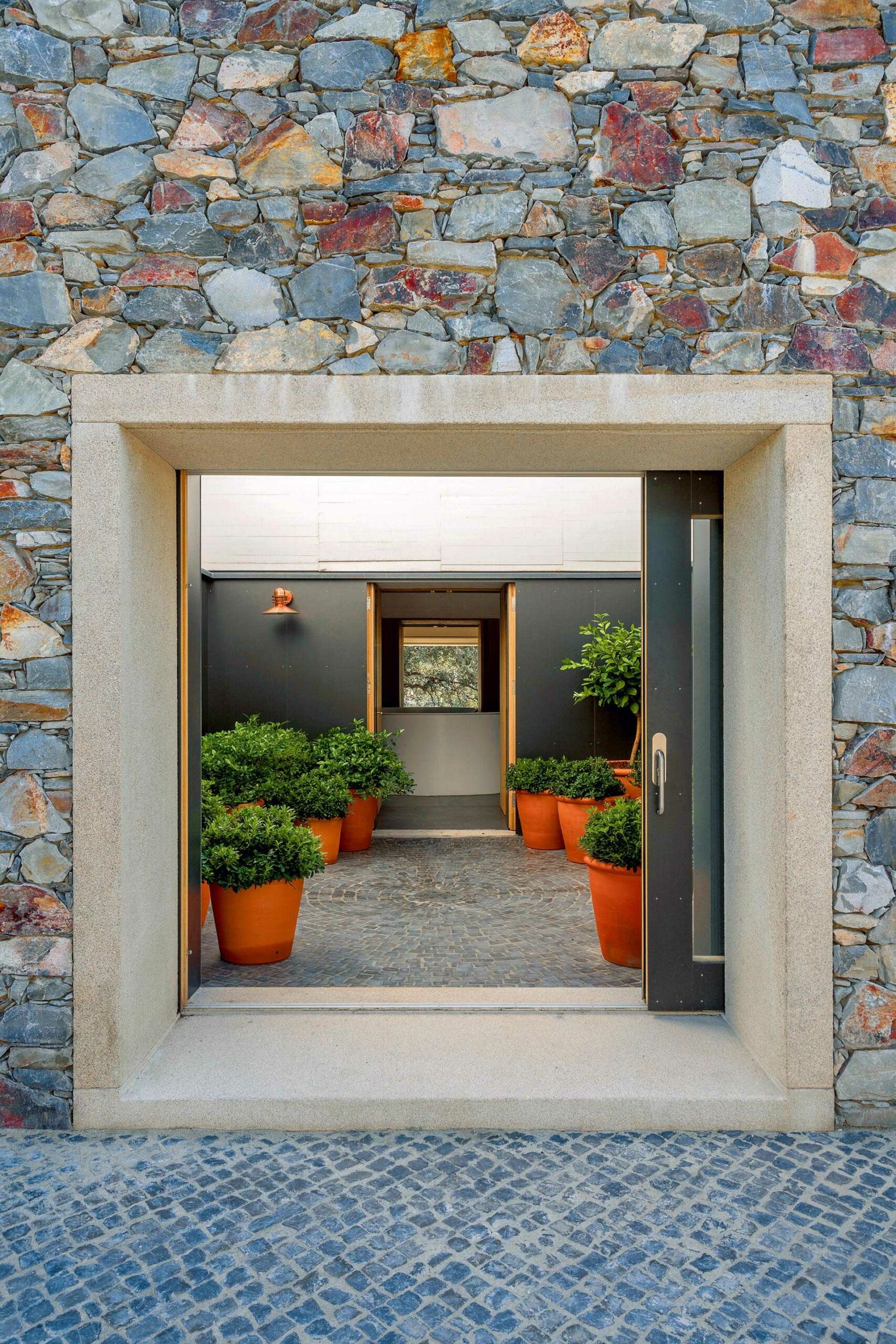 Numero immagine 32 della sezione corrente di Stone house di Cosentino Italia