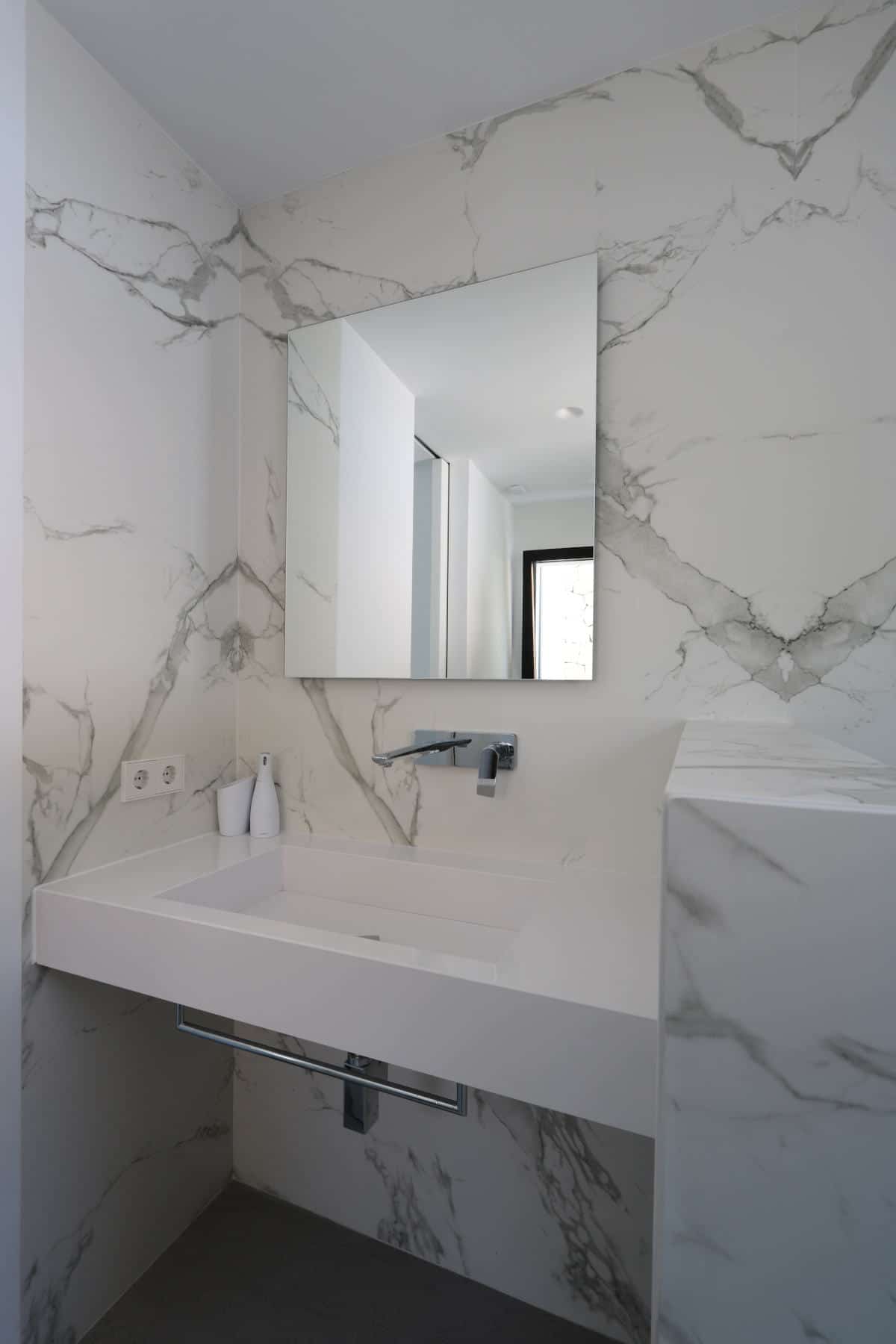 Image of Aura cladding and elegance sink in St. Jude Dream Home 2019 - Cosentino