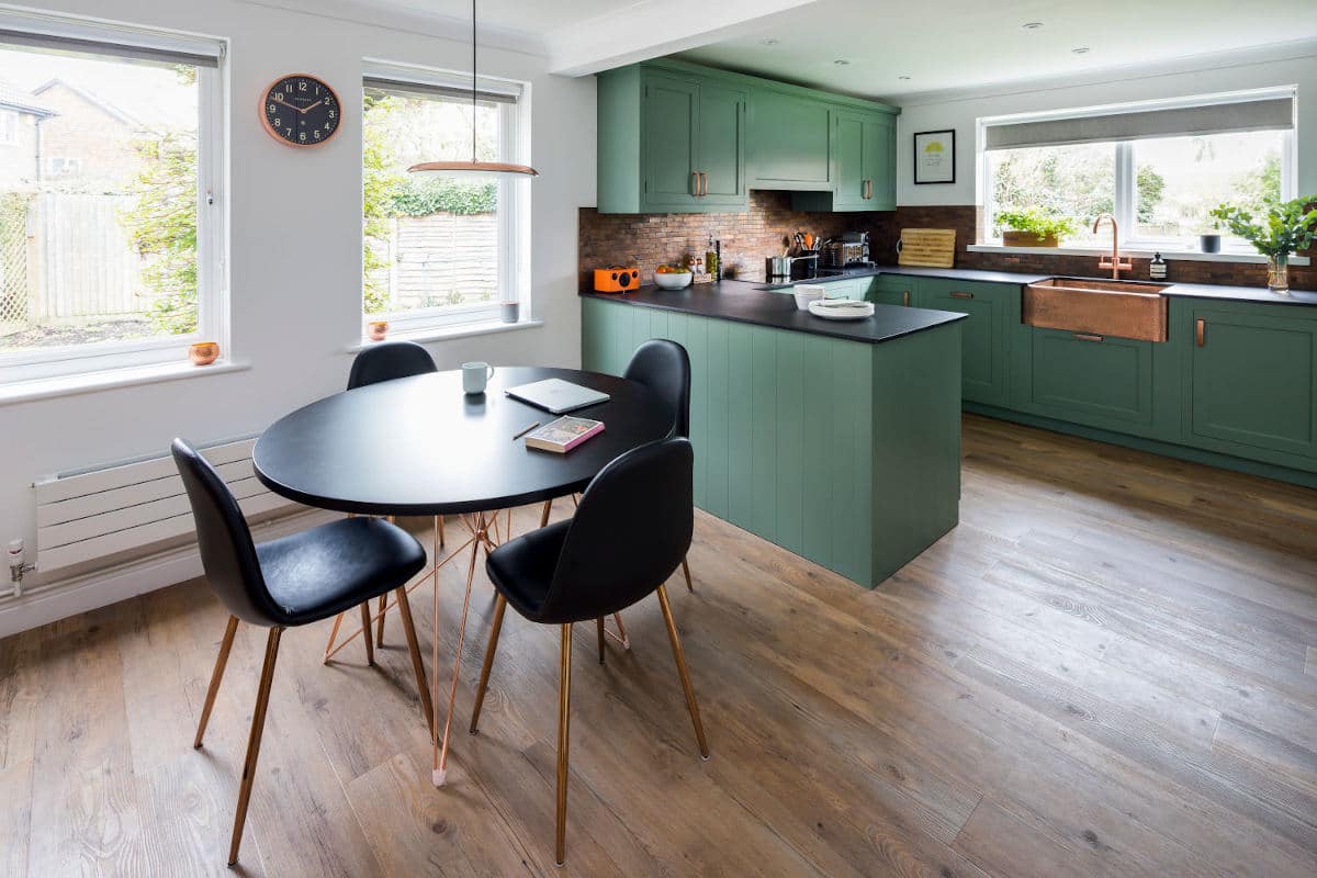 Image of Borston Close 8 in Upcycling of a discontinued dining table from the Danish design company, Skovby Furniture, with Dekton - Cosentino
