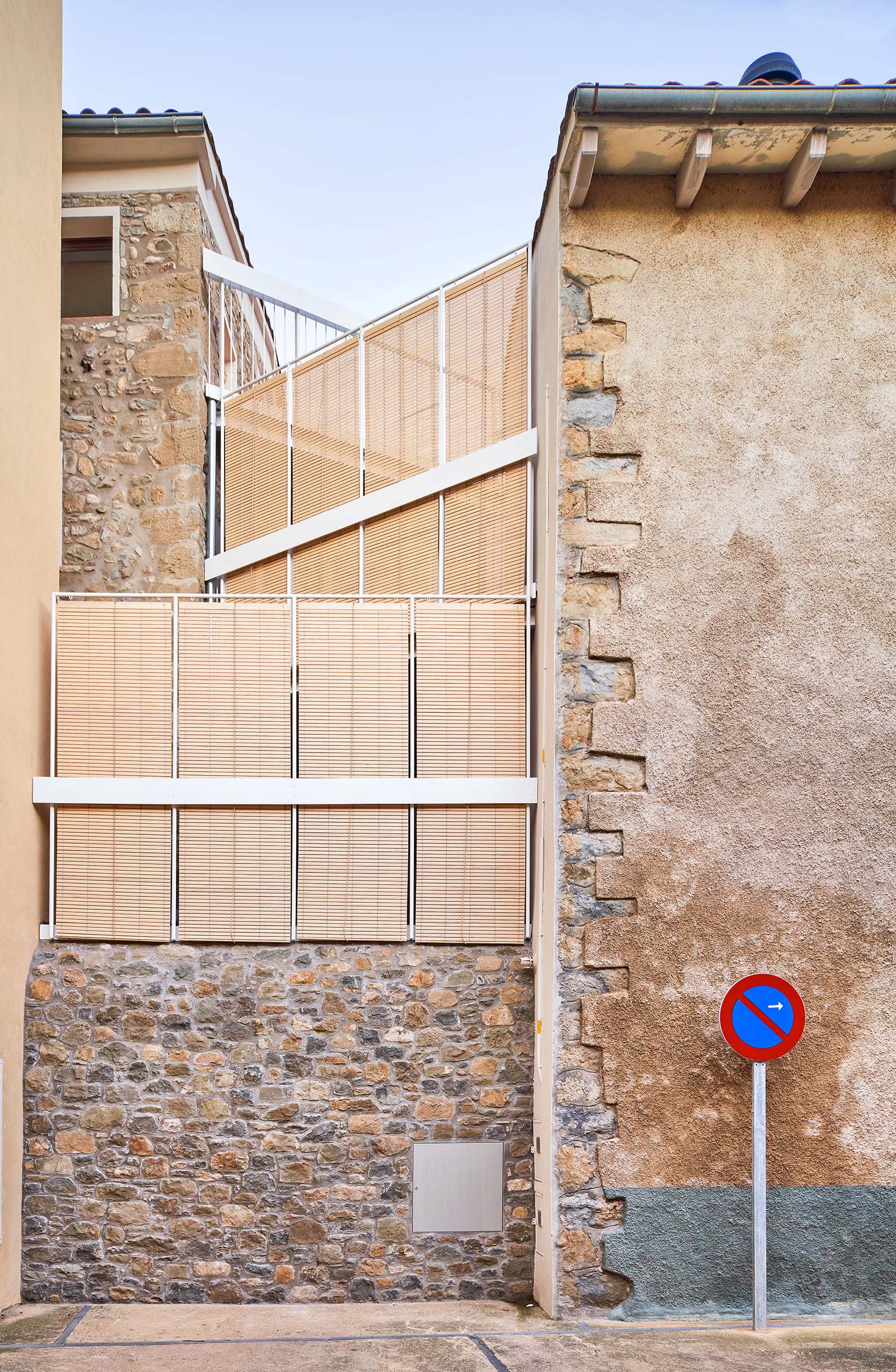 Image of 99 1 4 in Terraces in Sant Esteve d'en Bas - Cosentino