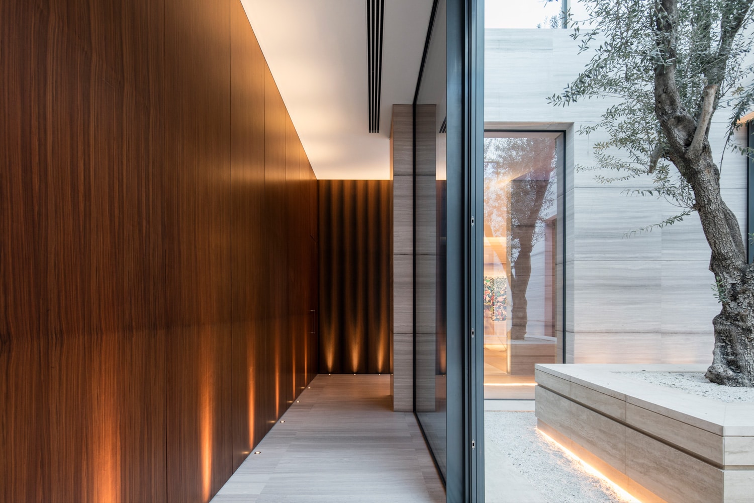 Image of AN42AF1 in An award-winning interior design project finished with Dekton Kelya - Cosentino