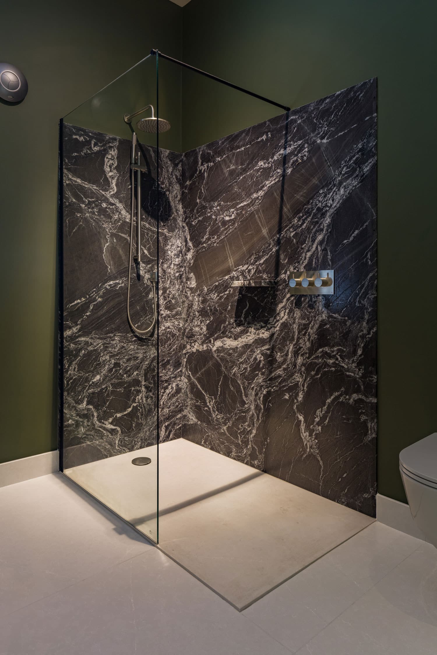 Image of Luxury Bathroom 4 1 in Sensa helps to recreate the sensations of a "spa" at home - Cosentino