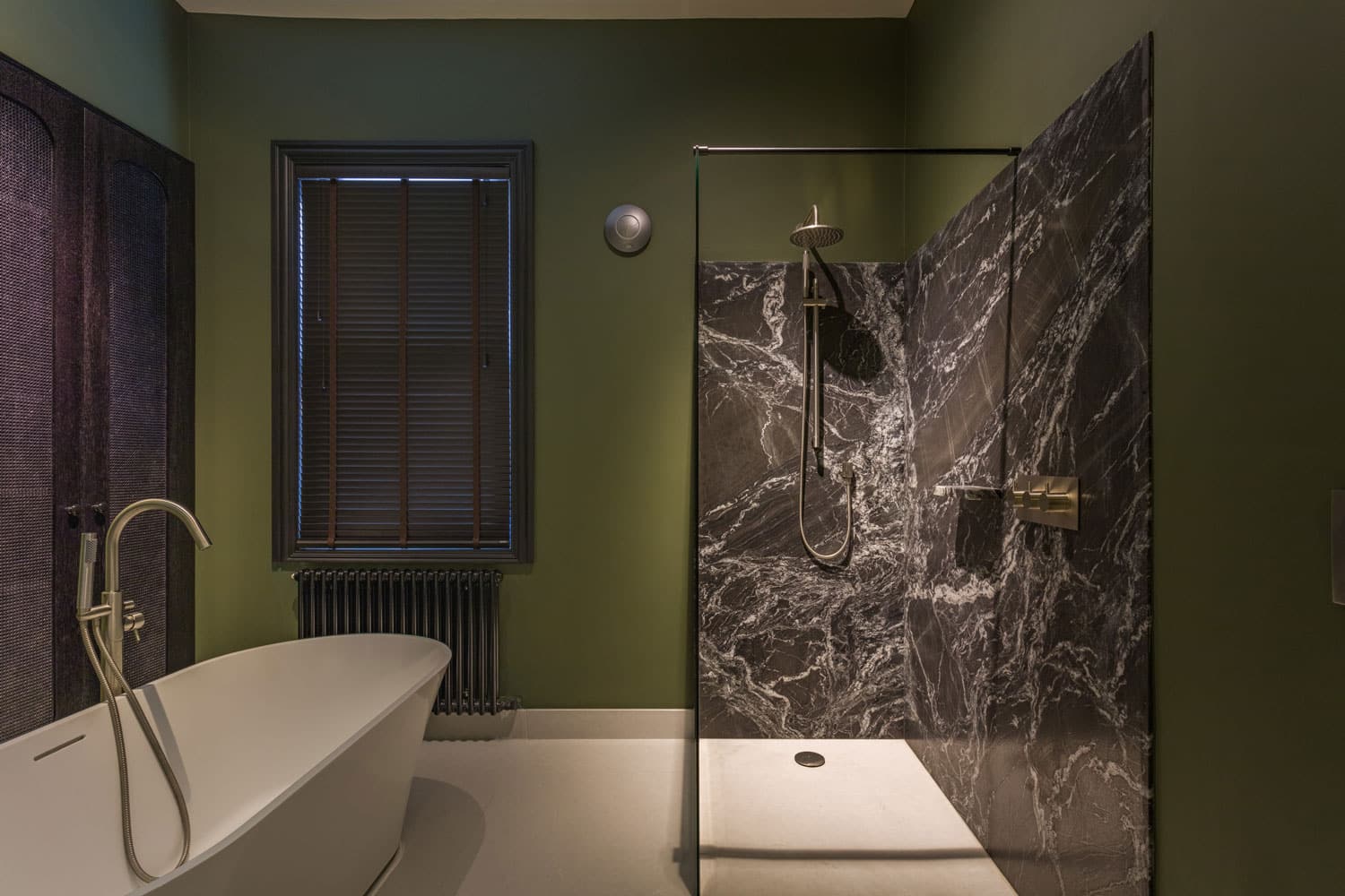 Image of Luxury Bathroom 9 1 in Sensa helps to recreate the sensations of a "spa" at home - Cosentino