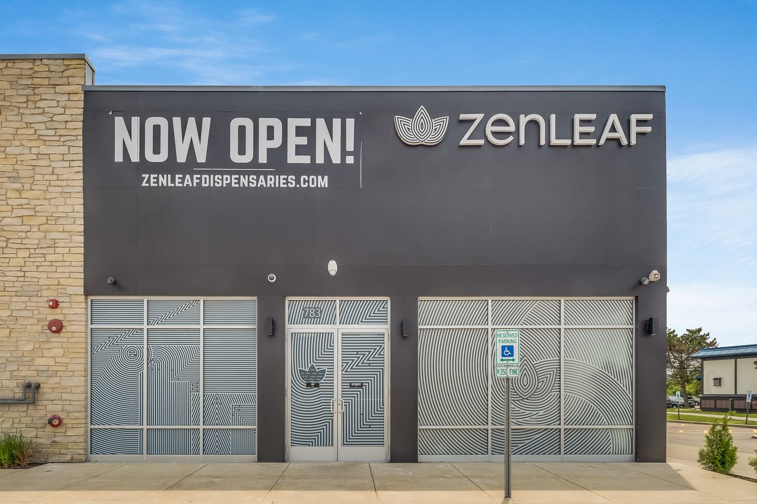 Image of Zen Leaf 5 1 in Bank of Buffalo - Cosentino