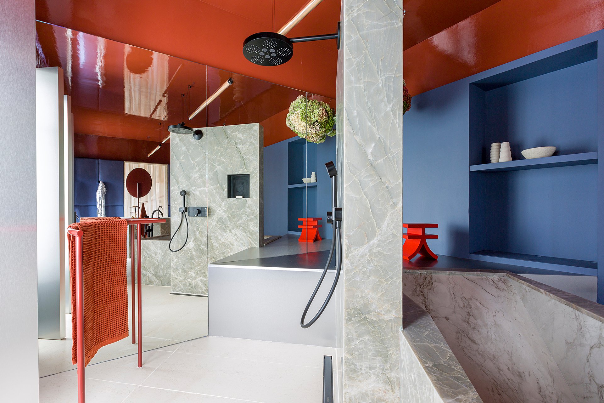 Image of 36. casa decor 2022 espacio axor estudio reciente cuarto de banobajas 07 in A private temple reinventing the contemporary bathroom - Cosentino