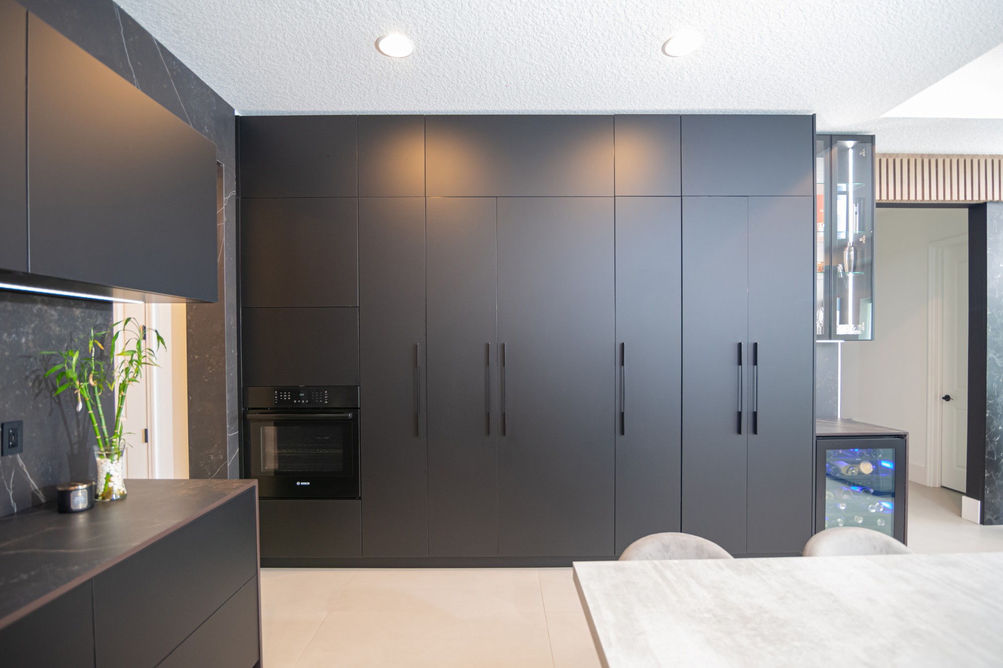 Image of DECOLUMBER 19 in The elegance and character of Dekton Kelya for a kitchen - Cosentino