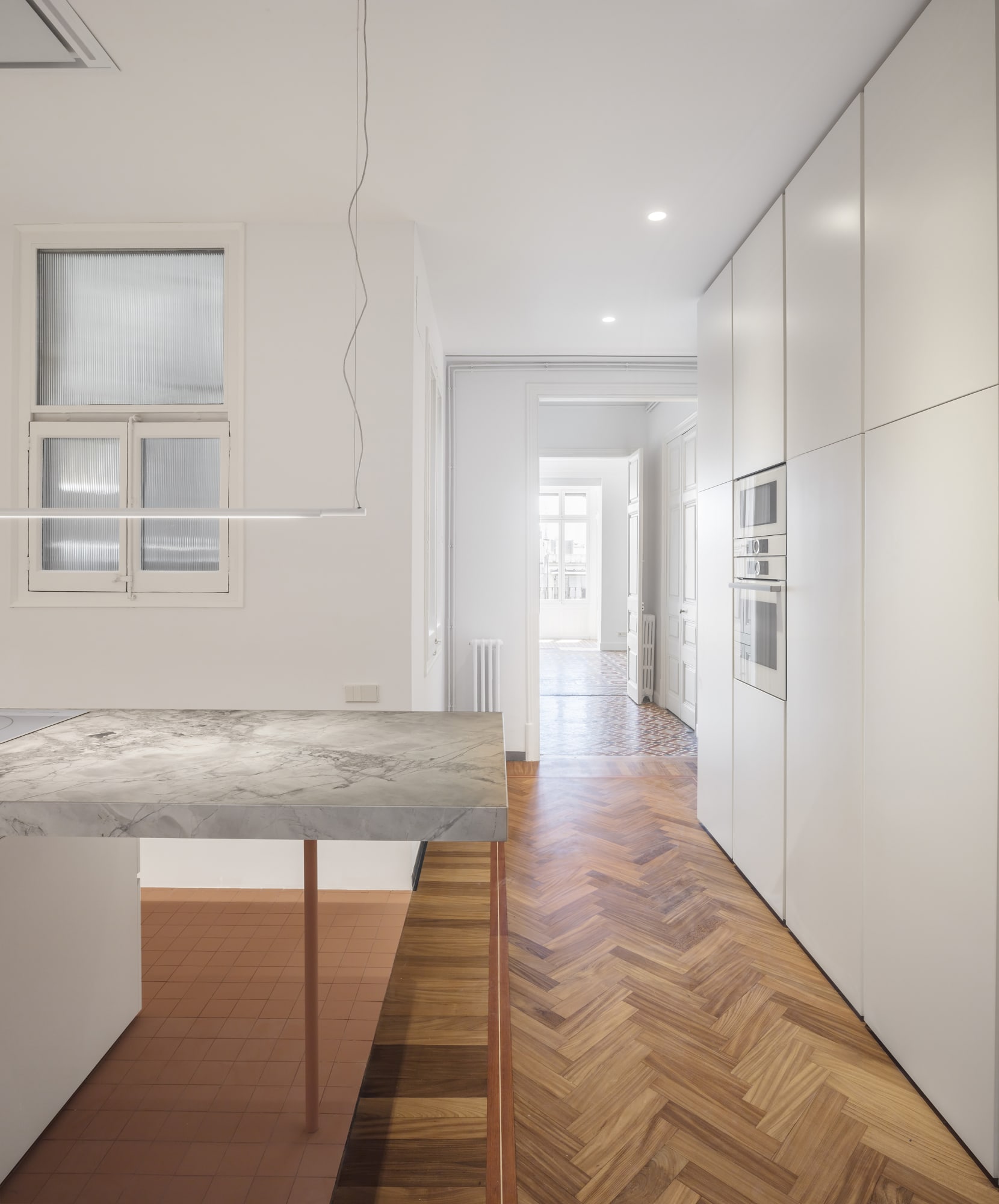 Image of cru adria goula la carla in A seamless worktop for a Nordic home renovated with love - Cosentino