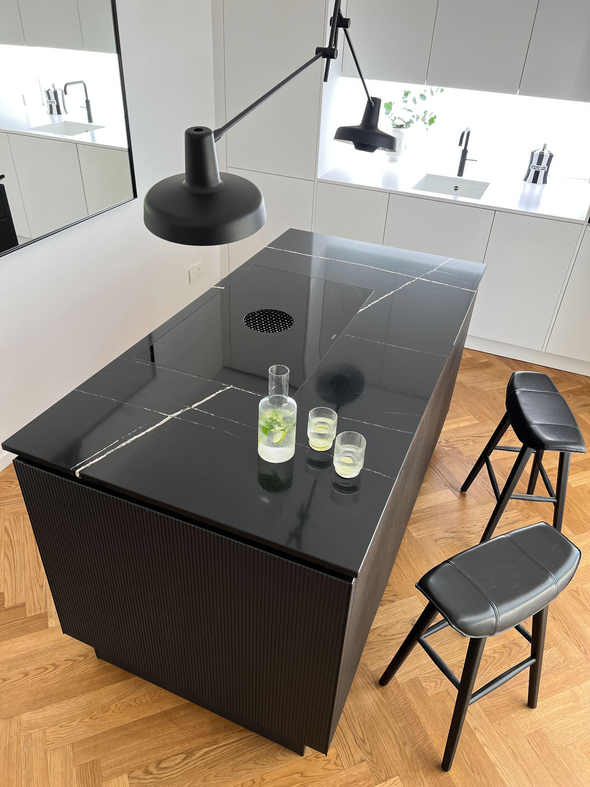 Image of aaIMG 6117 in A Silestone worktop to highlight the bold style of a very eclectic home - Cosentino