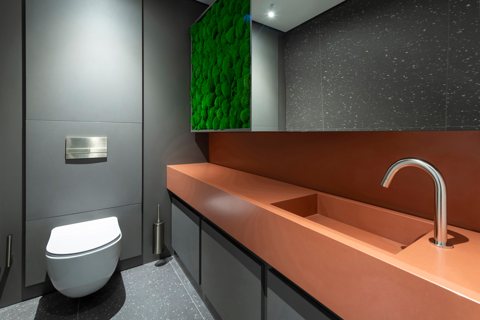 Image of superloos 4 in Sustainable washbasins in Mediterranean colours and modern design for the groundbreaking Superloo bathrooms - Cosentino