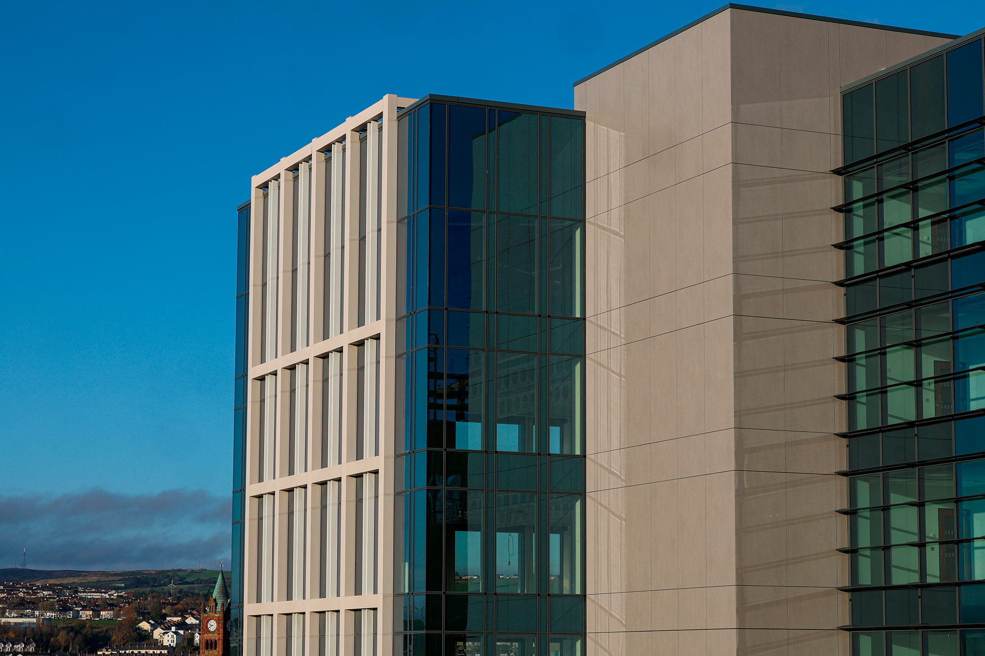 Image of Derry Facade 10 in {{Dekton, selected for commercial property façade in Northern Ireland}} - Cosentino