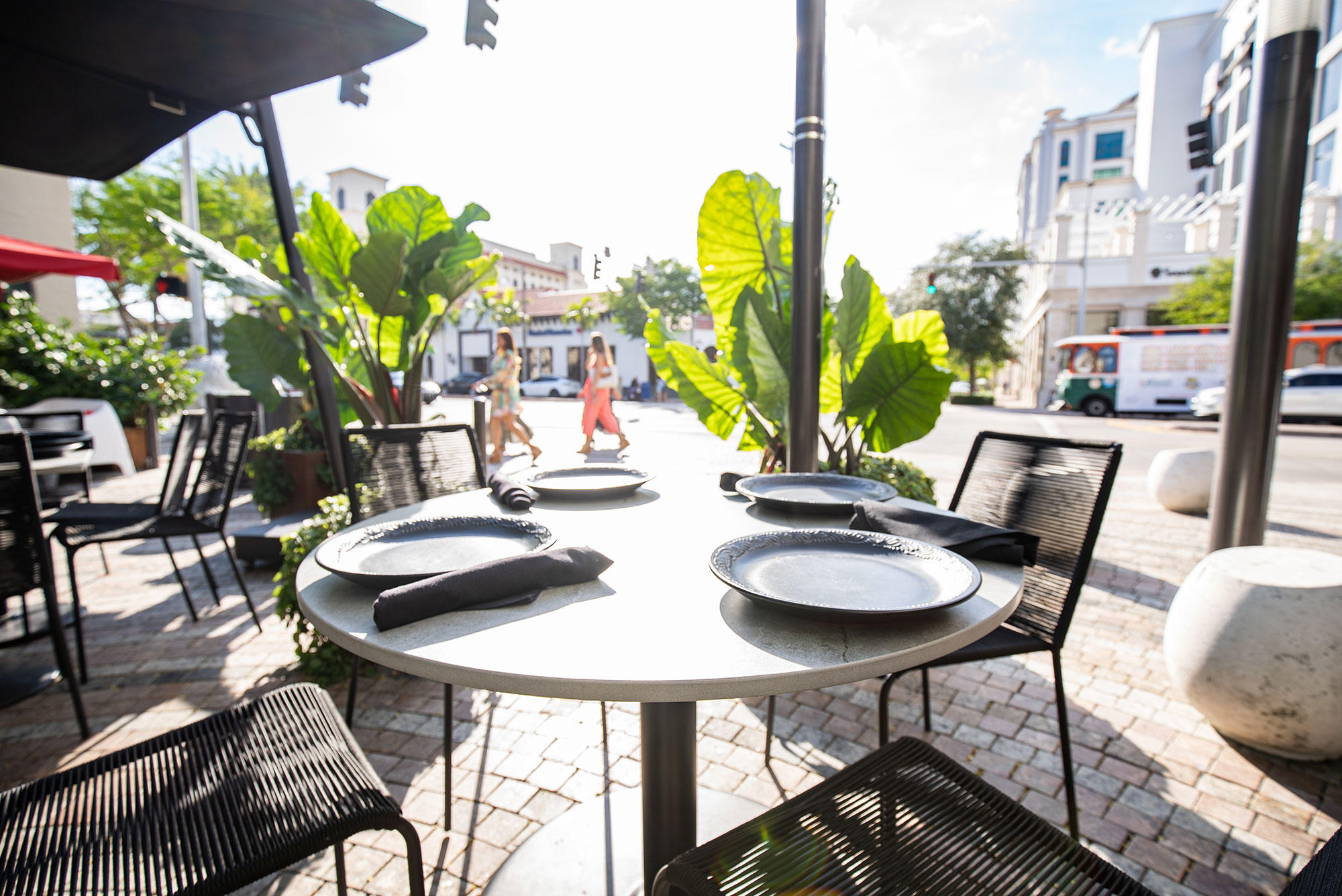 Image of Restaurante Talavera 17 in Talavera Restaurant (Florida) chooses Dekton for their interior and exterior tables - Cosentino