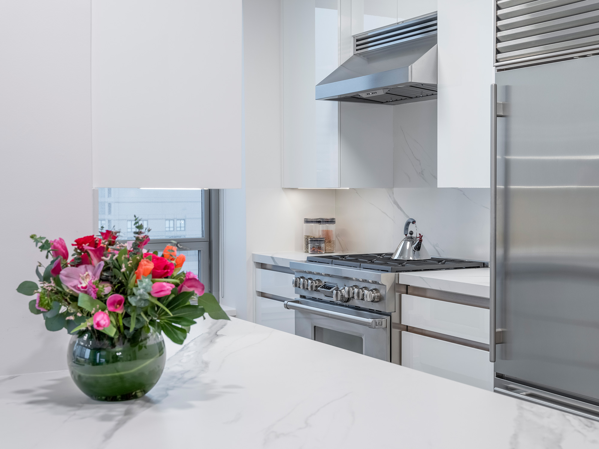 Image of Lake Shore Drive 6 in Dekton Opera brings timeless and natural design to this Chicago home  - Cosentino