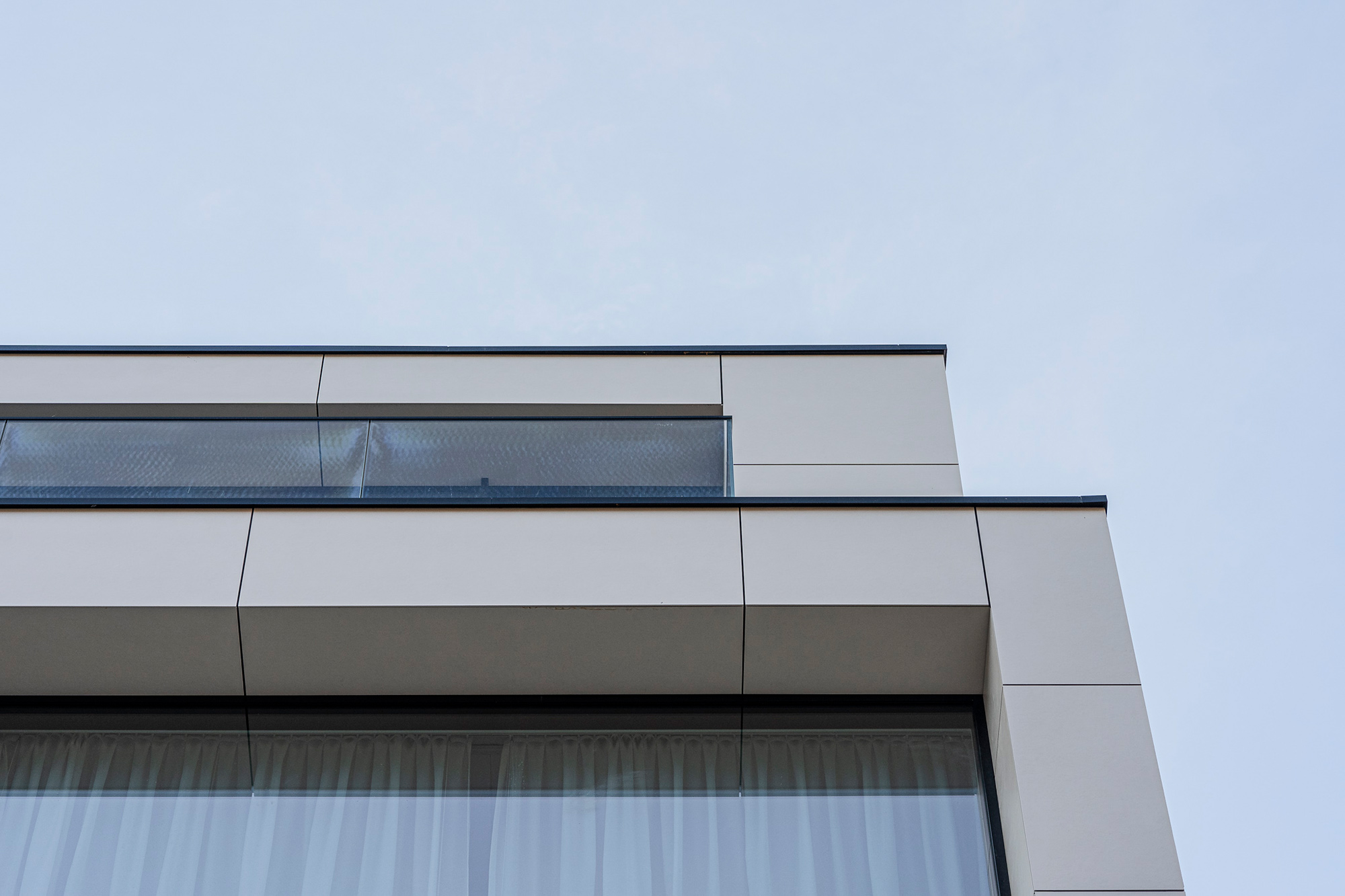Image of TheDuke LR 23 in Reflections in Dekton: the renovation of the classicist building The Duke in Brussels - Cosentino
