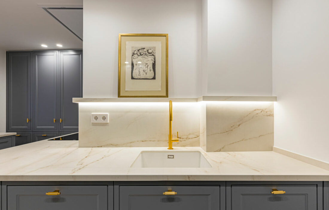 Image of Albertomarin photo 4 in {{Dekton’s most elegant colours grace this modern flat in a classic style}} - Cosentino