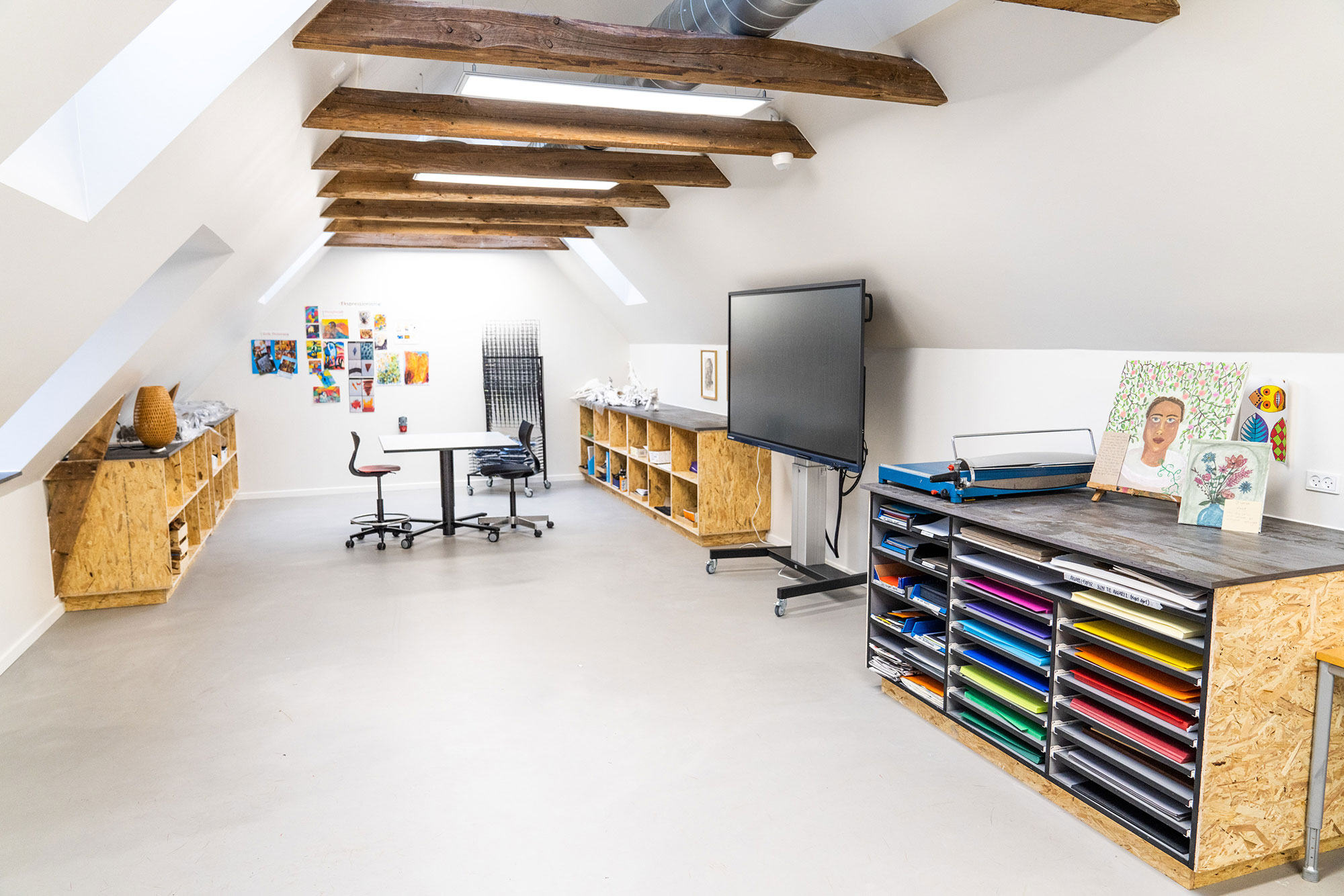 Image of GiersingeSkolen6 in Dekton, the soul of a creative space for a public school in Denmark - Cosentino