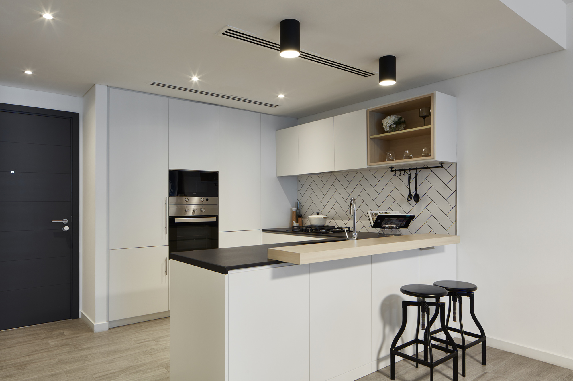 Image of Belgravia Square 3 in Dekton for the stunning kitchens of a residential tower in Dubai - Cosentino