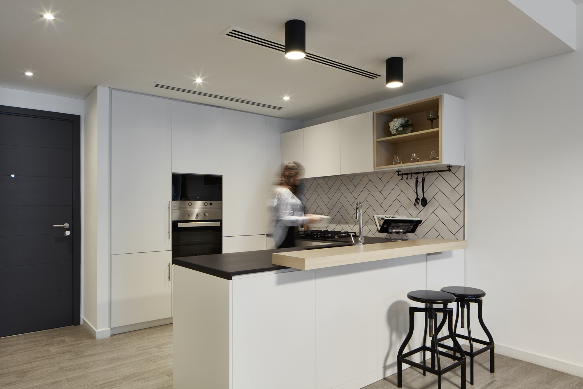 Image of Belgravia Square 4 in Dekton Sirius adds a welcoming touch to the kitchens of a residential development in Dubai - Cosentino
