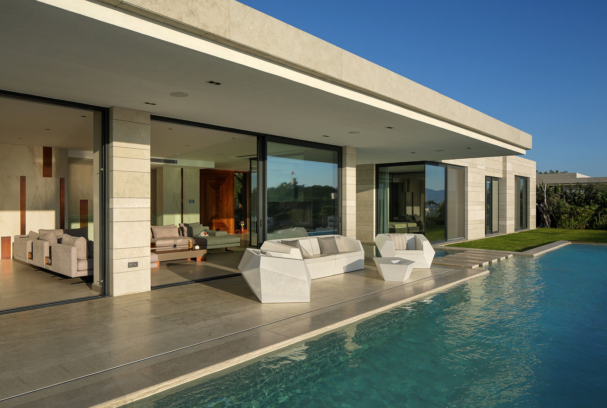 Image of Bodrum Villa 12 in An exceptional modern haven facing the Aegean Sea that uses Dekton to blur the boundaries between inside and outside - Cosentino