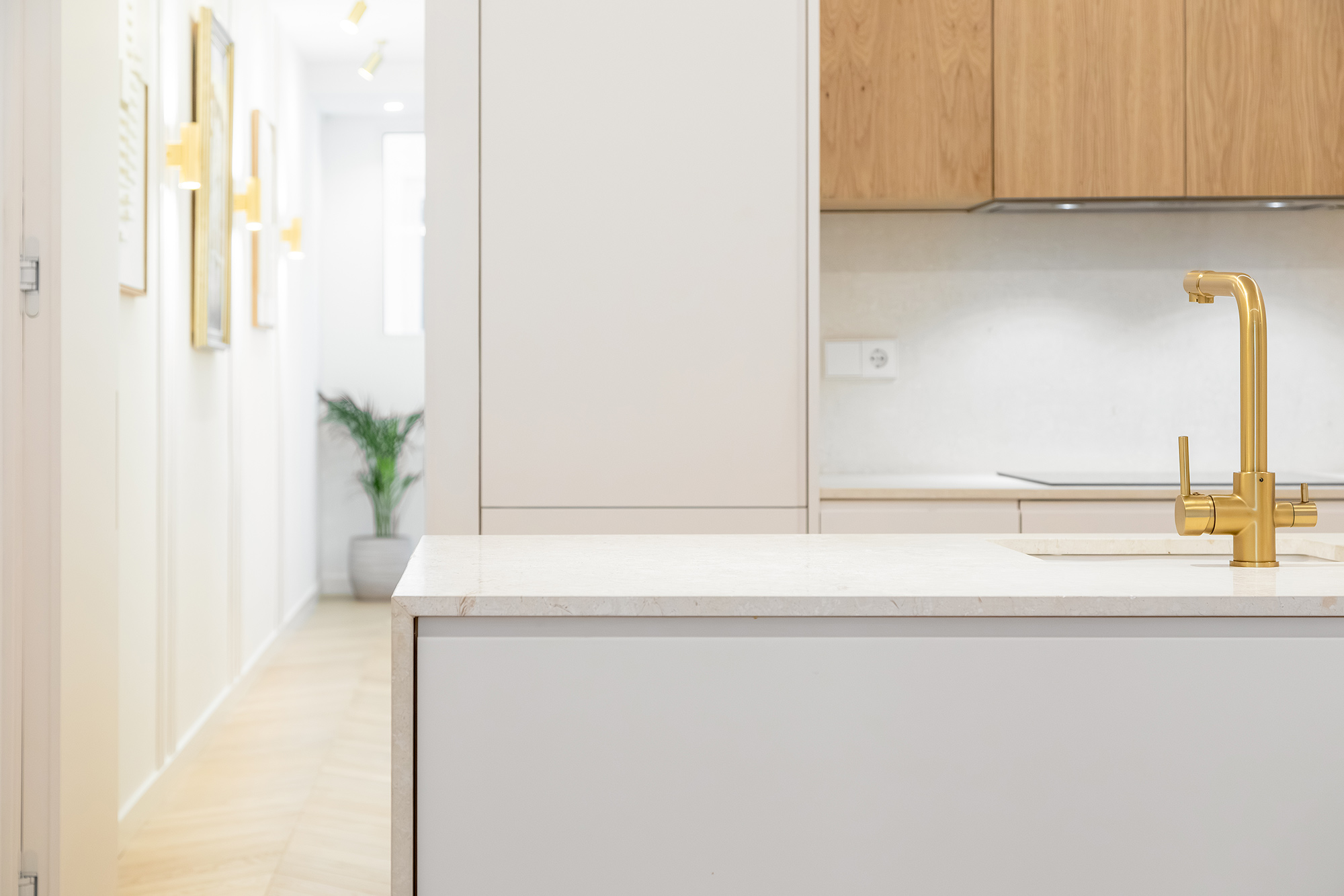 Image of PISO JORGE JUAN 55 COSENTINO MK1 31 in Silestone and Dekton stand out in a minimalist, contemporary and refined interior design - Cosentino