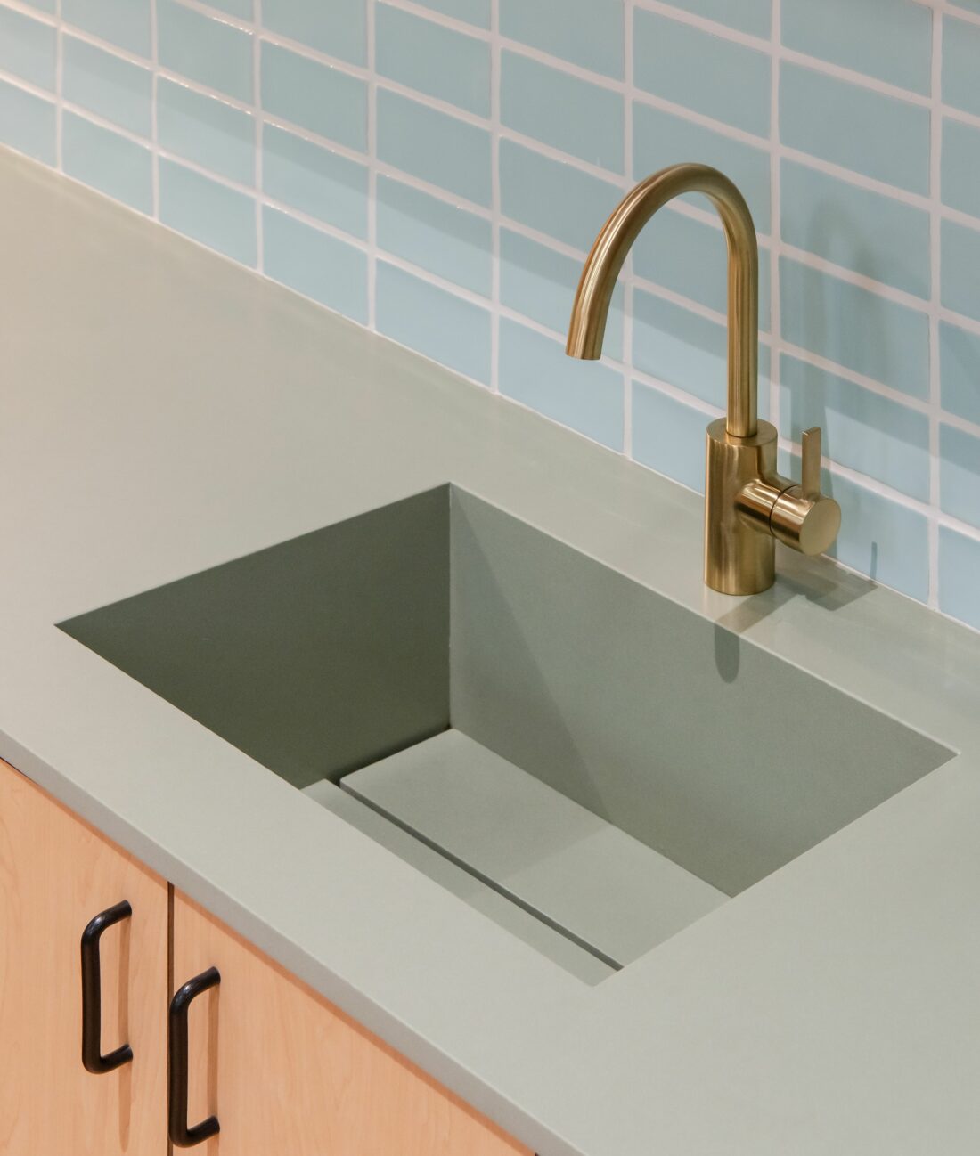 Image of DYP ChucksOffice 023 in Kitchen Sinks - Cosentino