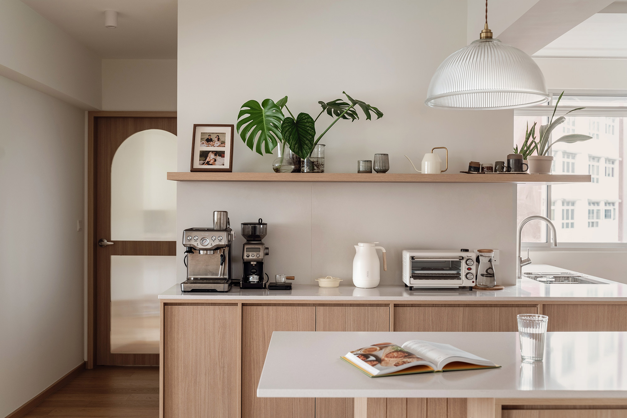 Image of 230715 Meshwerk 065 in Silestone and Dekton stand out in a minimalist, contemporary and refined interior design - Cosentino