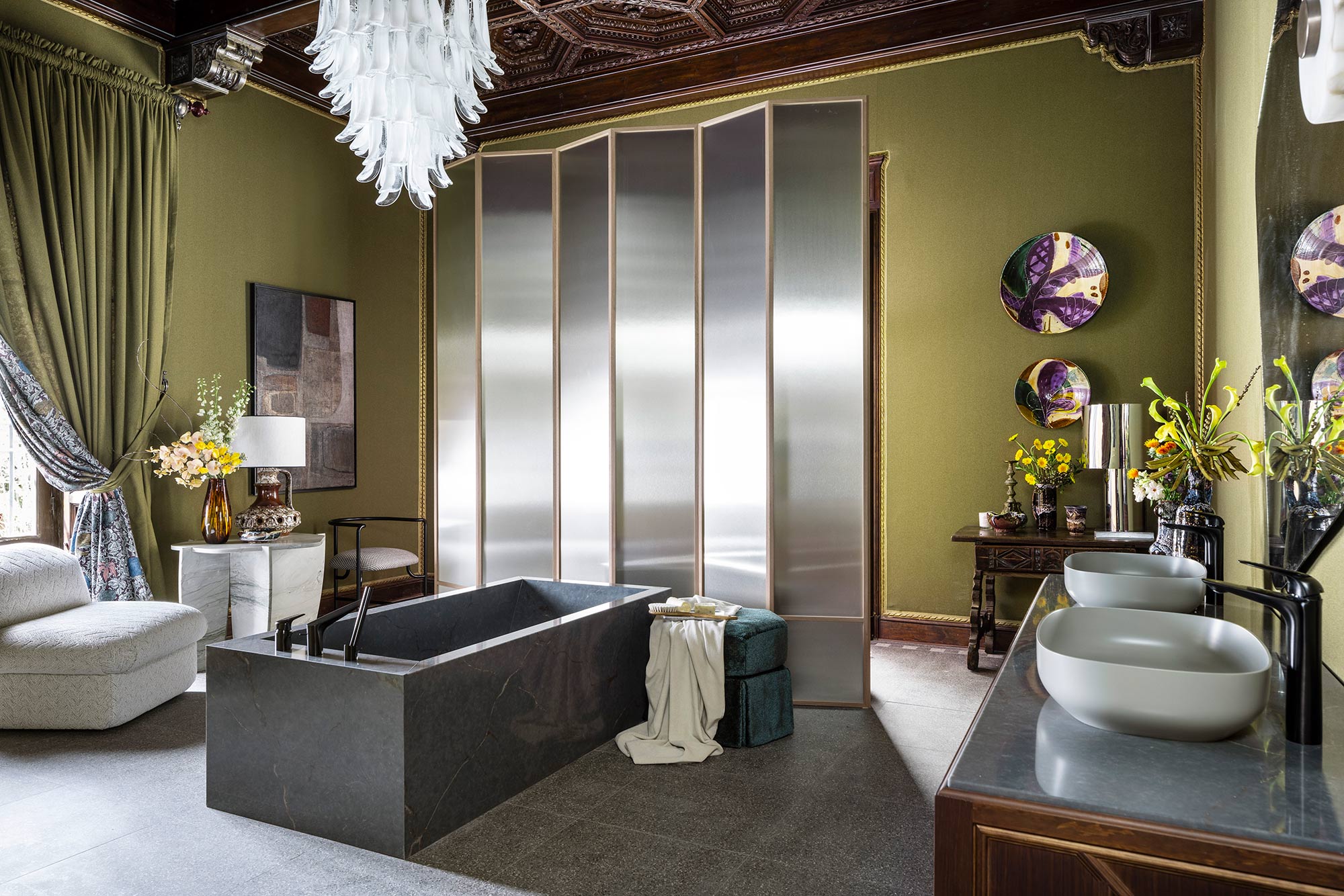 Image of casa decor 2024 bano strohm teka eriko navazo 03 in Metamorphic, Tom Dixon’s sculptural bathroom featuring Dekton Pietra Kode - Cosentino