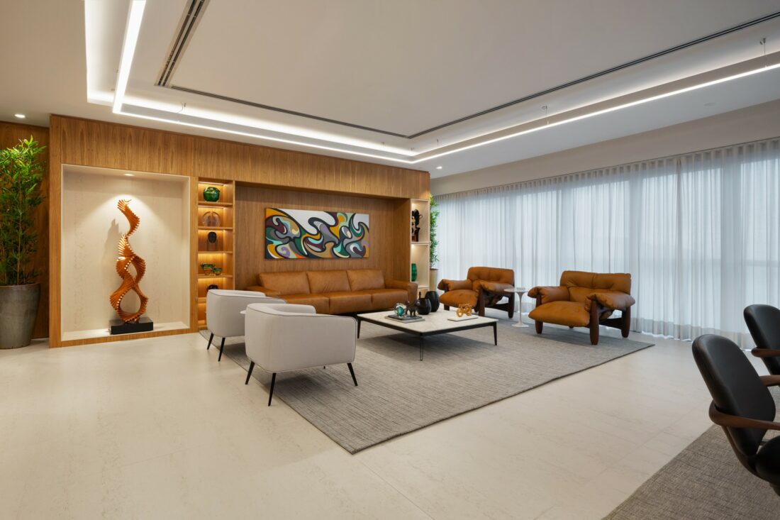 São Paulo’s leading business group uses Dekton in its new elegant offices