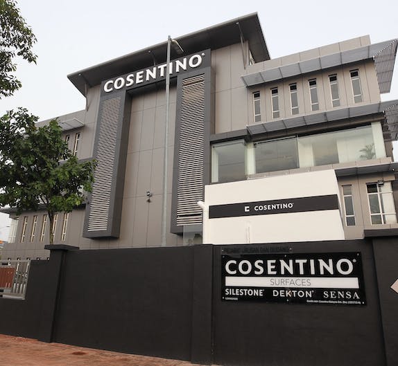 Image of exterior fachada Center Malasia 2 in New Cosentino Center in Malaysia - Cosentino