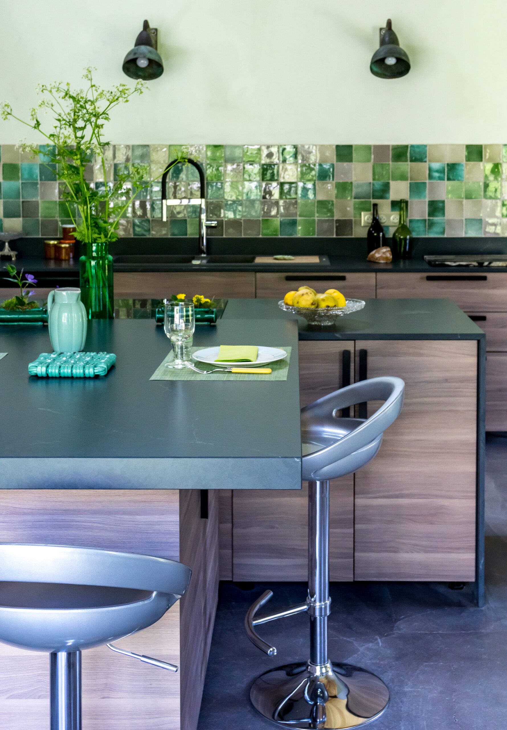 Image 34 of Anne Valery Kitchen with Silestone 4 1 scaled in A kitchen with Silestone® in osmosis with nature - Cosentino