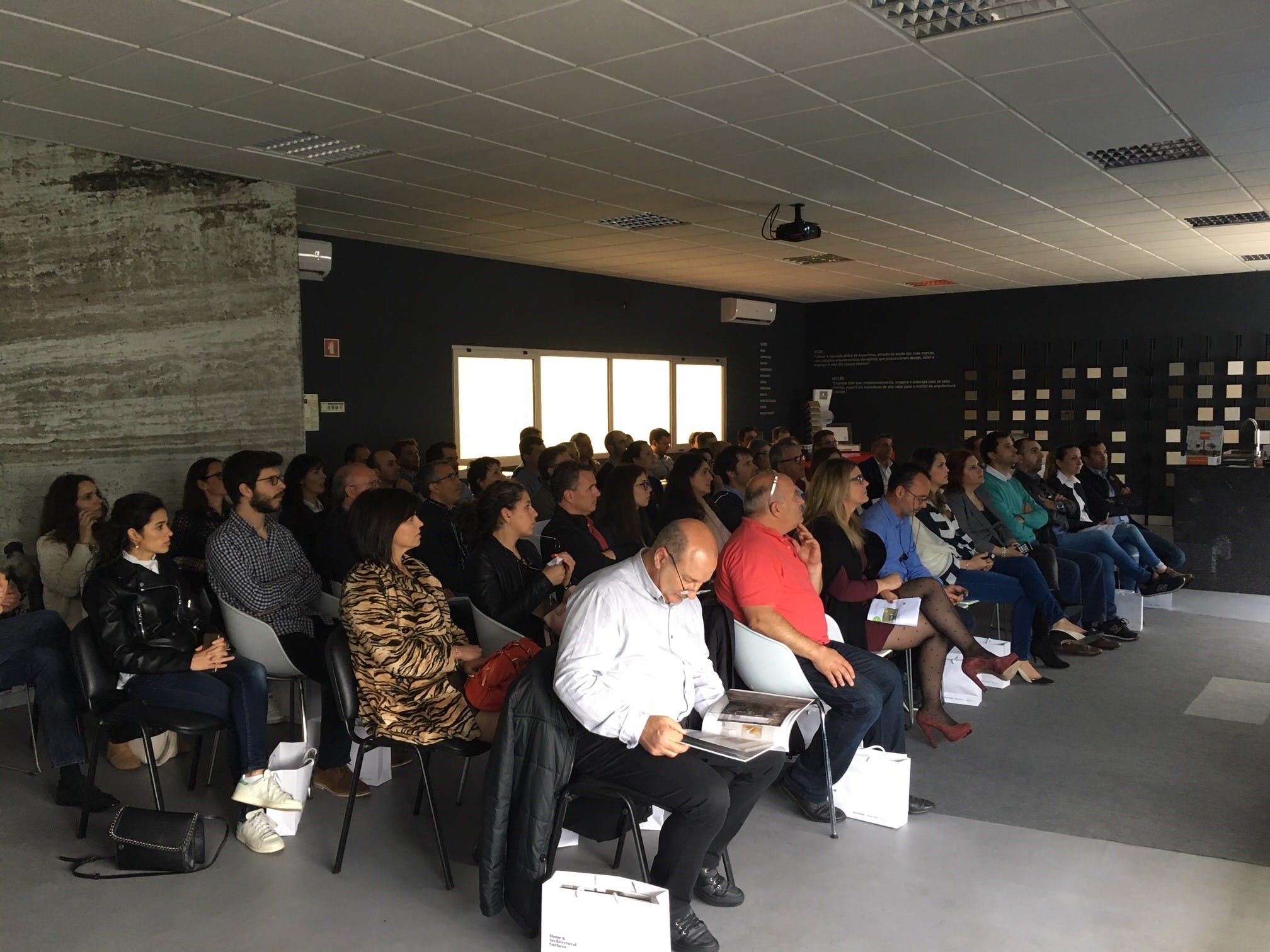 Image 34 of Aula Cosentino Oporto Center 1 in Cosentino brings together more than 2,000 k&b professionals - Cosentino