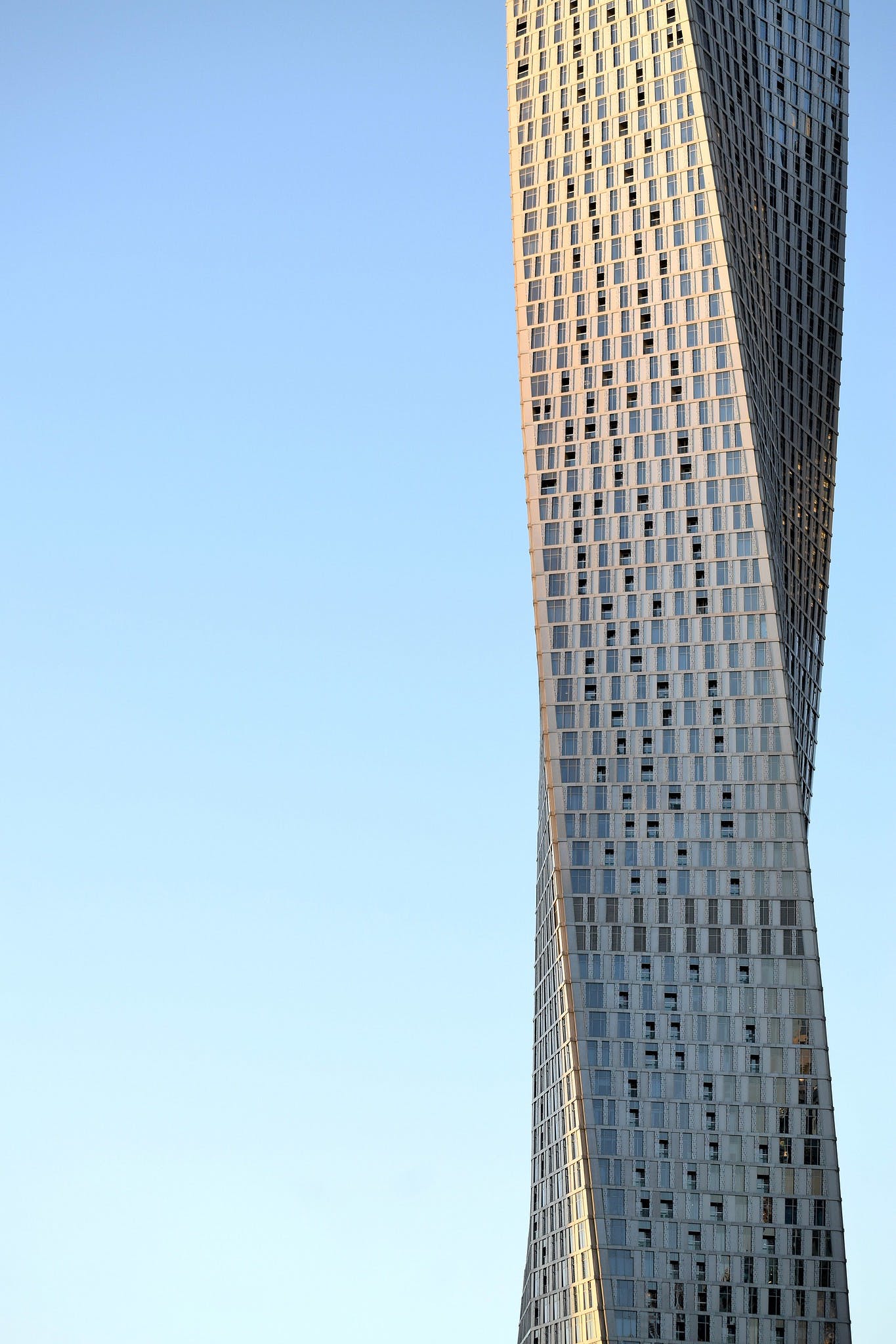 Image 34 of Canyan Tower SOM 3 in Dubai joins C Guide - Cosentino