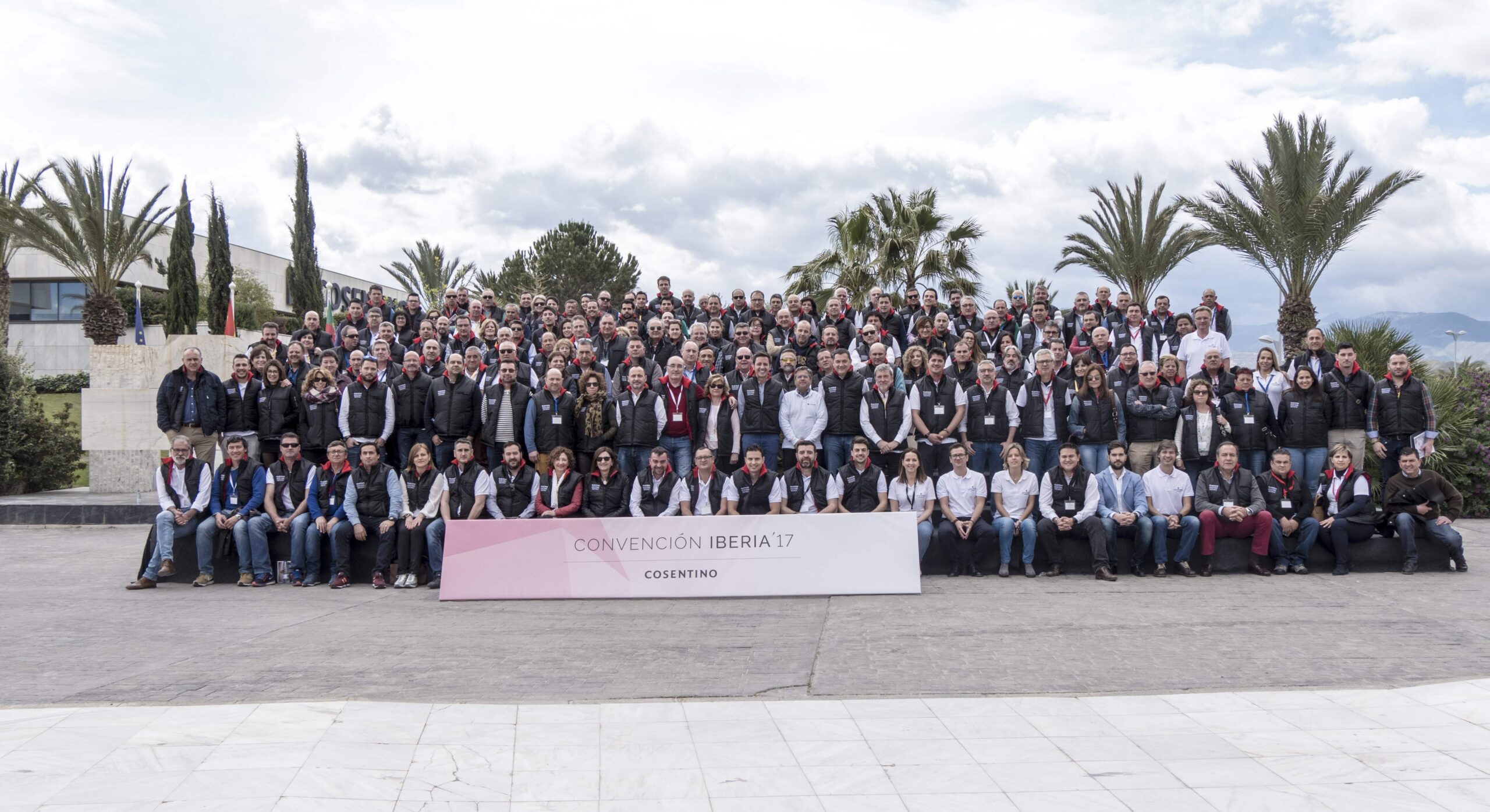Image 33 of Foto Grupo Convencion Iberia 2 5 scaled in The Cosentino Group meets with its best stonemason customers from Spain and Portugal in Almeria - Cosentino