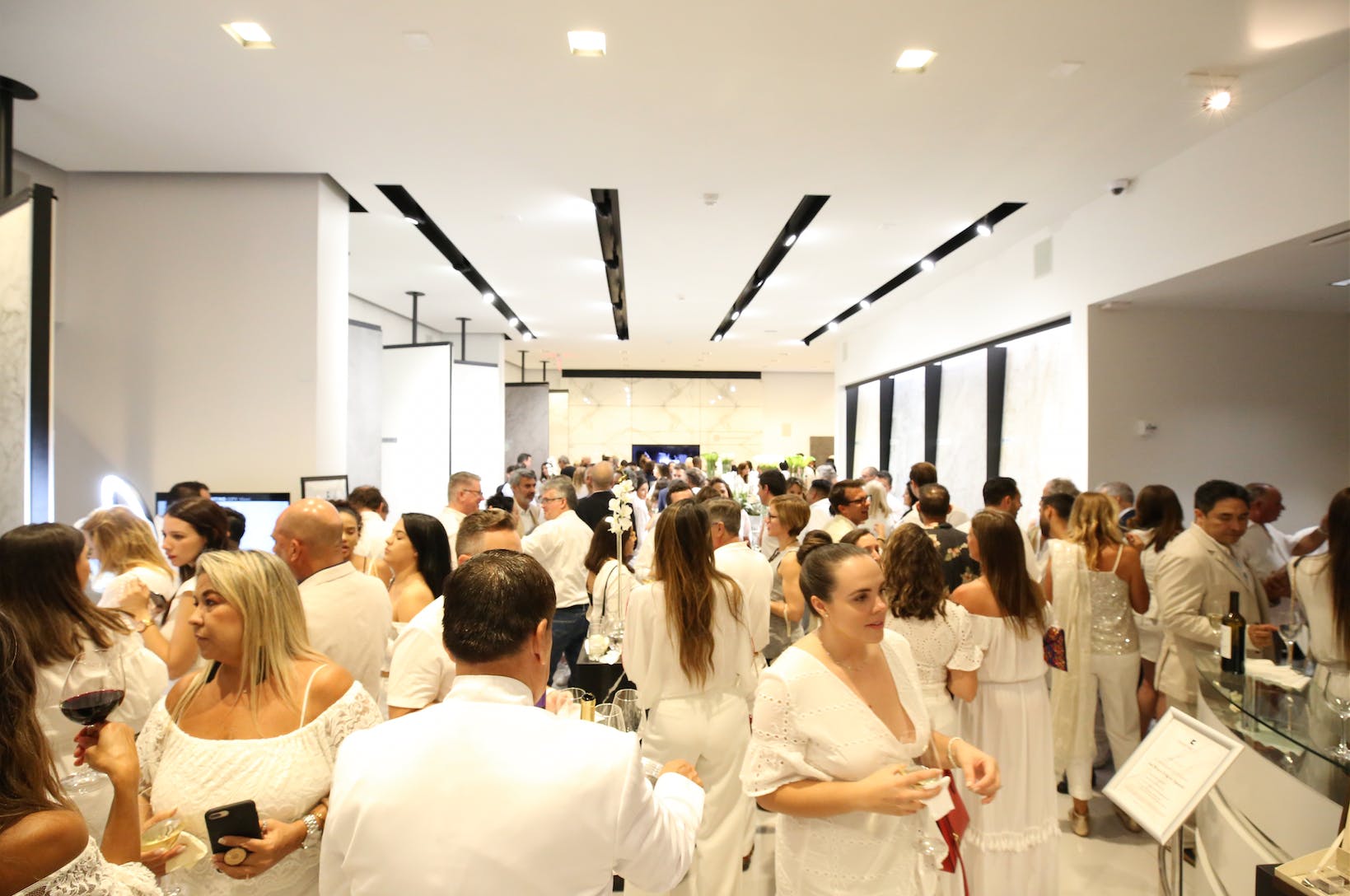 Image 34 of Screen Shot 2019 05 24 at 12.20.18 PM in Cosentino Hosts an All-White Themed Party to Celebrate the First Anniversary of the Miami Cosentino City Showroom - Cosentino