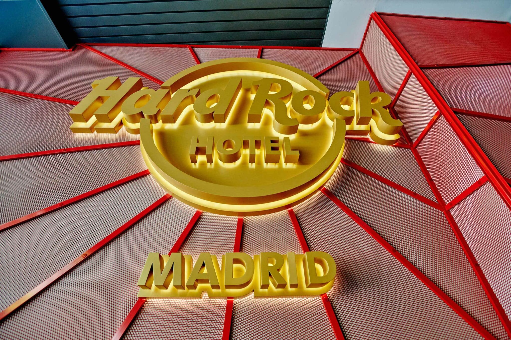 Image 46 of cosentino hhrc madrid DSC 5211 scaled 2 in Hard Rock Hotel Madrid - Cosentino