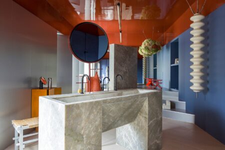 A private temple reinventing the contemporary bathroom